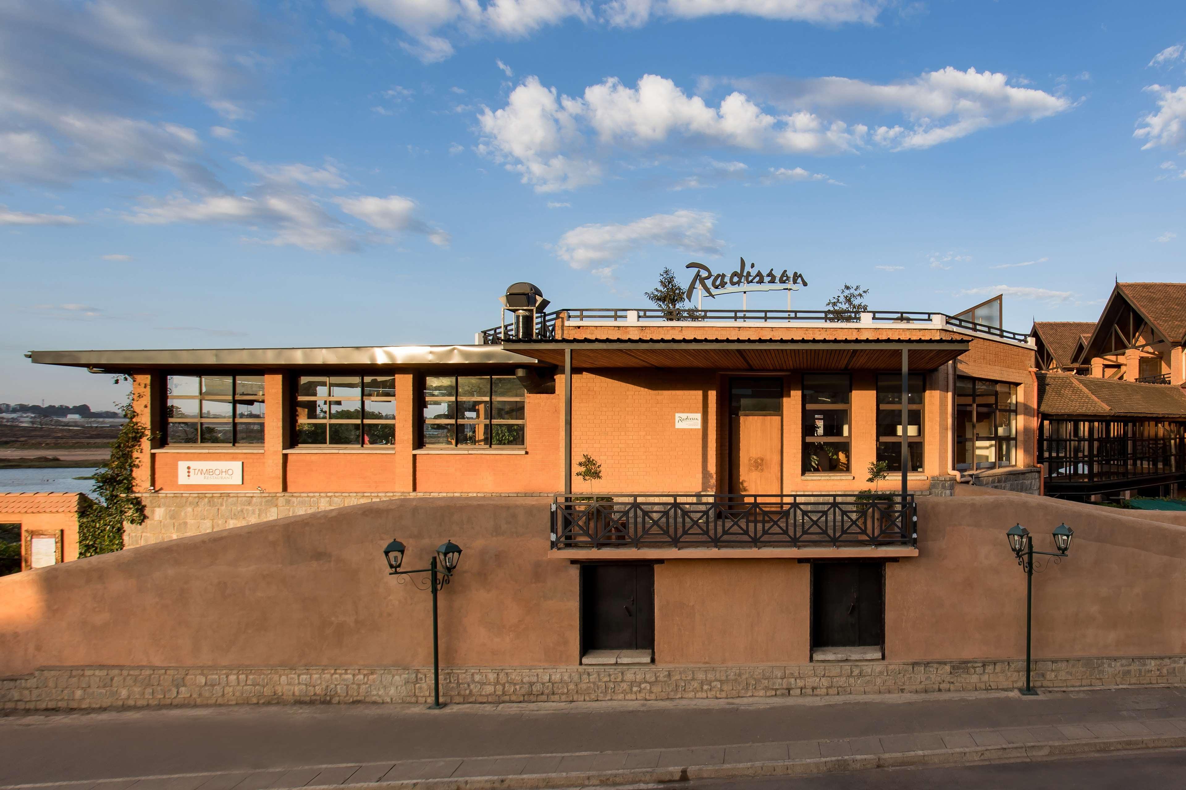 Radisson Blu Hotel Antananarivo Waterfront Buitenkant foto