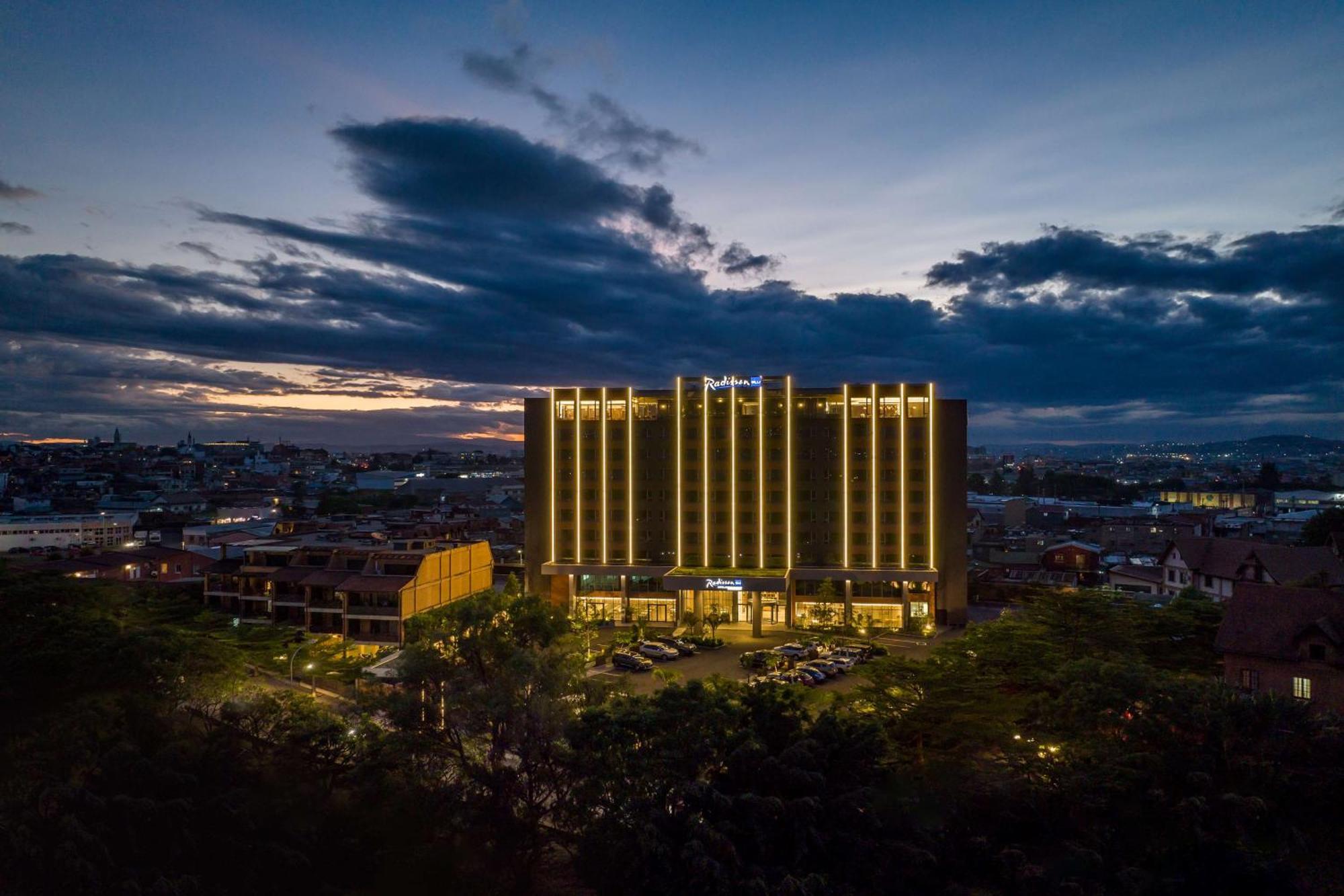 Radisson Blu Hotel Antananarivo Waterfront Buitenkant foto
