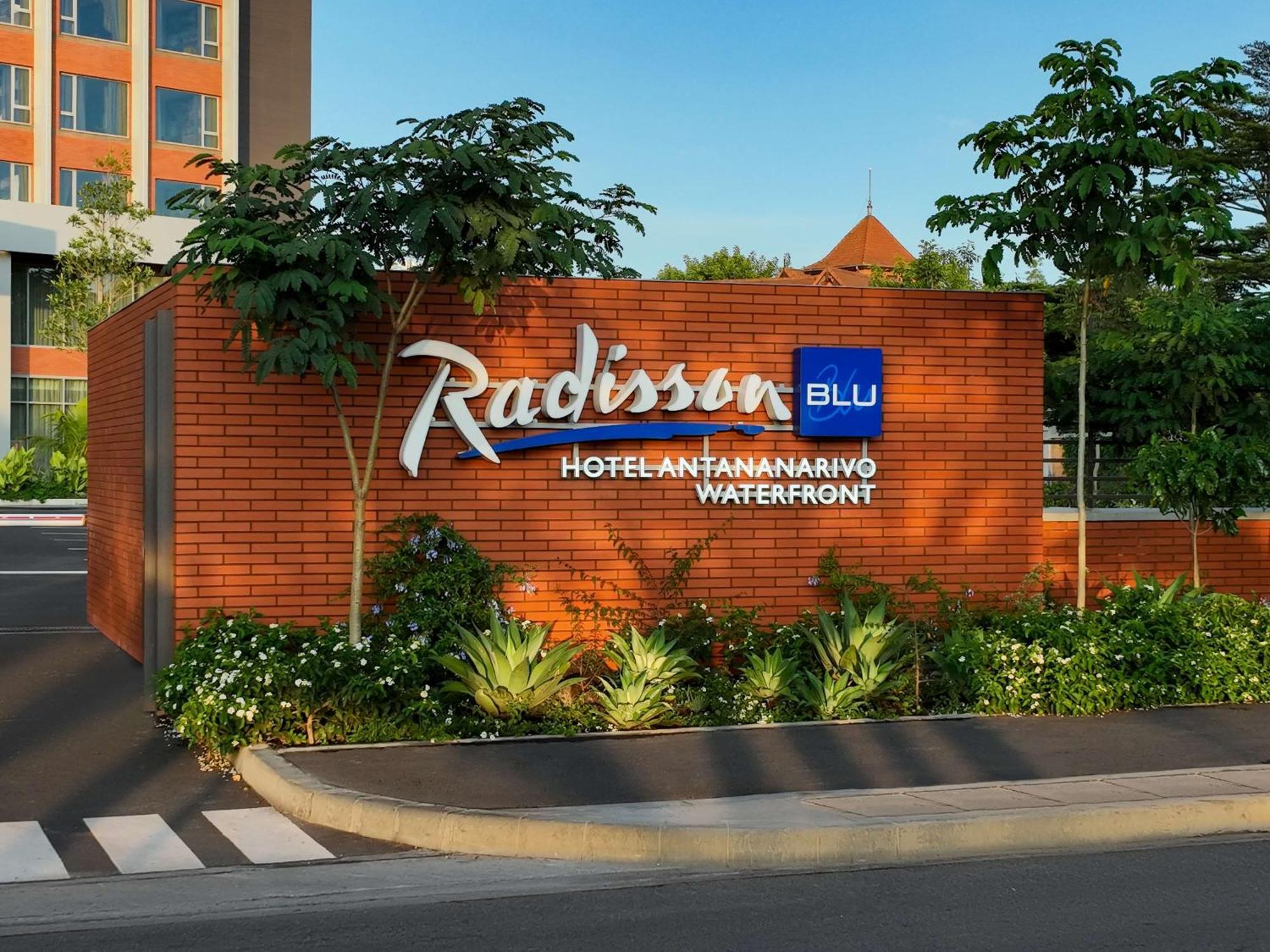 Radisson Blu Hotel Antananarivo Waterfront Buitenkant foto